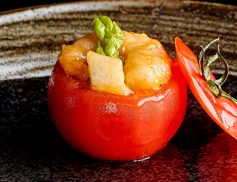 海老ピリ辛炒めトマトの器盛